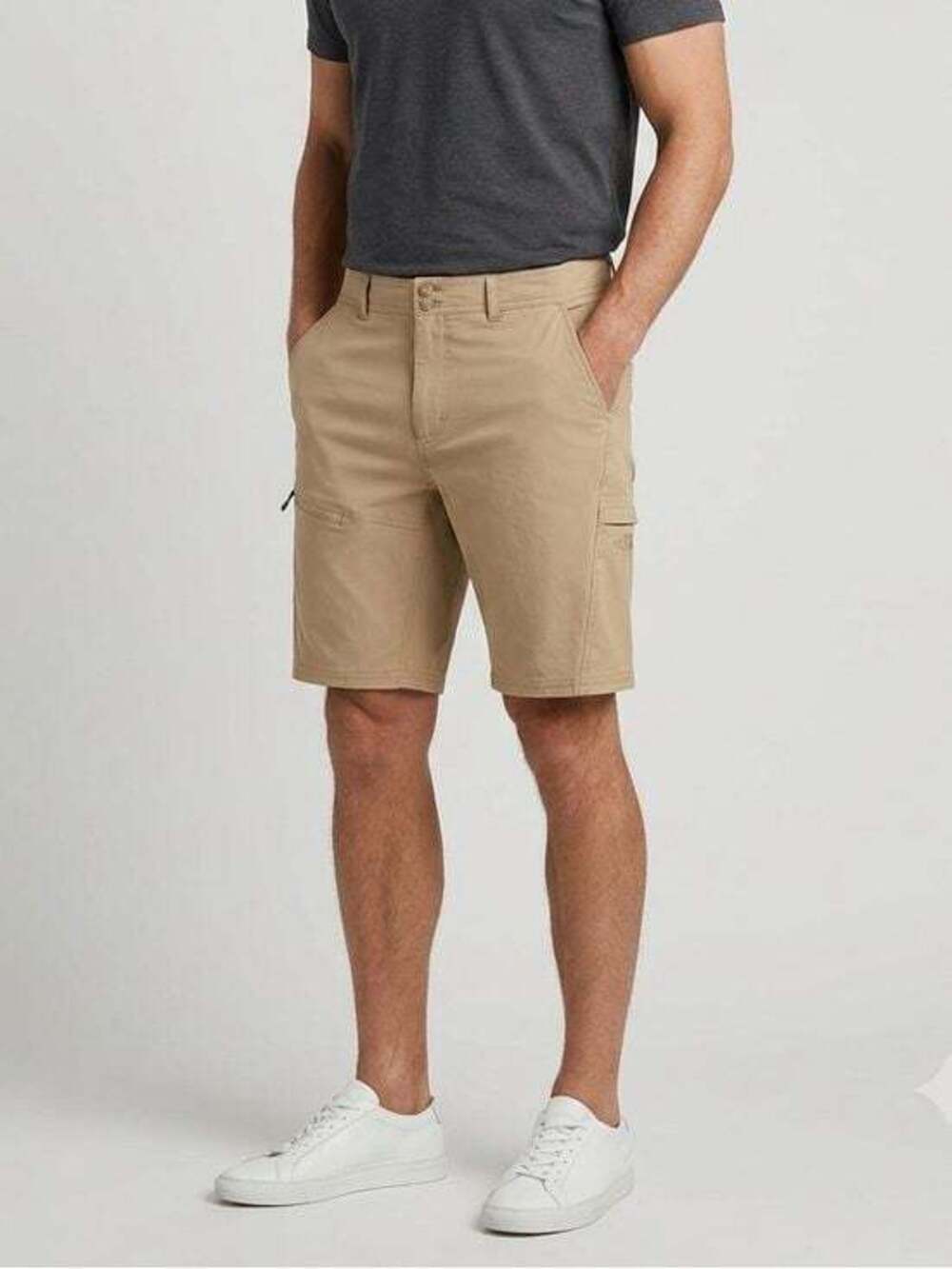 Salt Life Men's Khaki Cargo Shorts Large